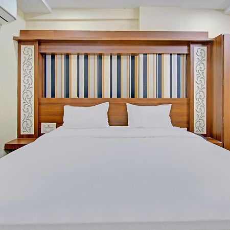 Hotel O 80823 Hotel Sitara Grand Visakhapatnam Buitenkant foto